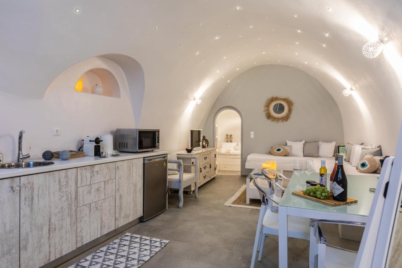 Volcave Suites Karterados  Dış mekan fotoğraf