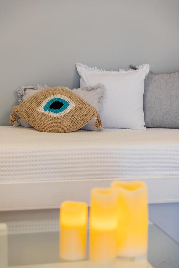 Volcave Suites Karterados  Dış mekan fotoğraf